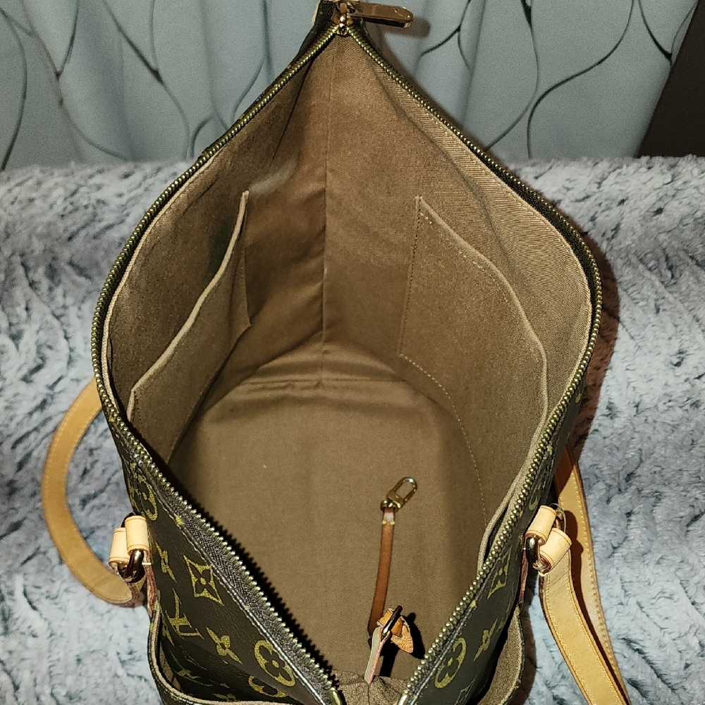 LOUIS VUITTON TOTALLY MM - Picture 14 of 17
